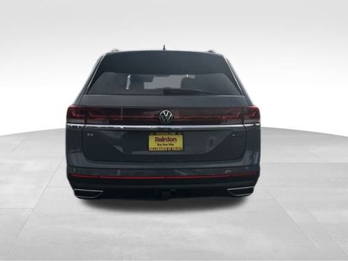 New 2026 Volkswagen Atlas SE image 6