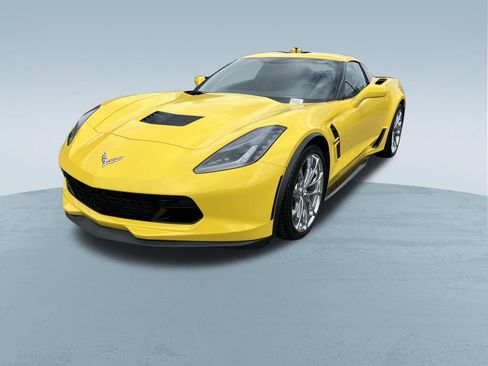 Used 2019 Chevrolet Corvette Grand Sport RWD image 8