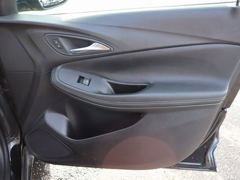 Used 2021 Buick Encore GX Select image 23