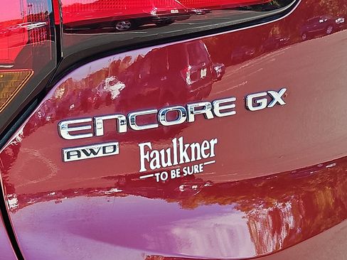 Certified 2024 Buick Encore GX Preferred w/ Comfort Package image 30