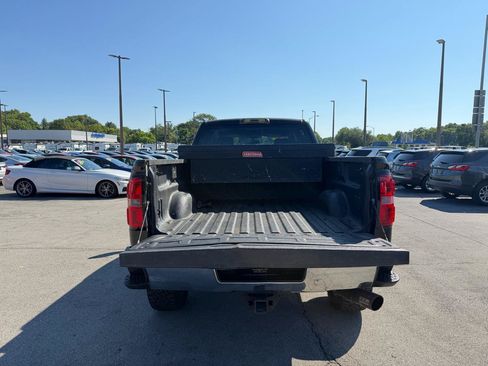 Used 2015 GMC Sierra 2500 SLE AWD/4WD image 11