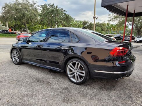 Used 2018 Volkswagen Passat 2.0T S image 8