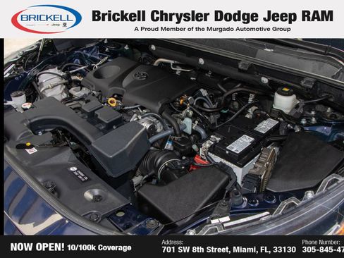 Used 2024 Toyota RAV4 XLE FWD image 32