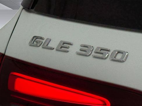 Used 2024 Mercedes-Benz GLE 350 4MATIC image 26