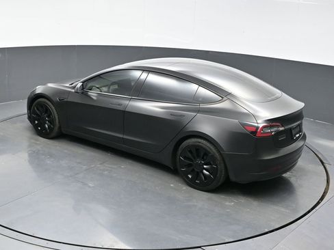 Used 2021 Tesla Model 3 Standard Range Plus image 36