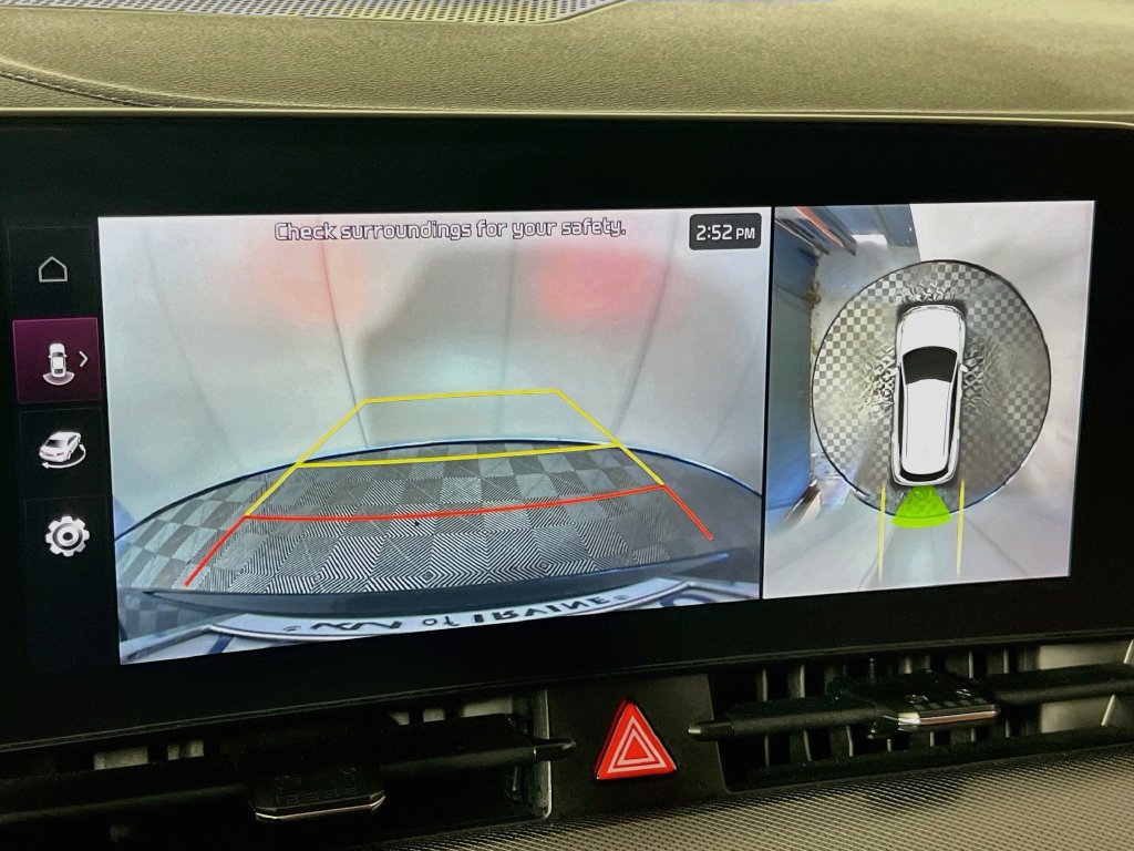 Certified 2024 Kia Sportage SX FWD image 15