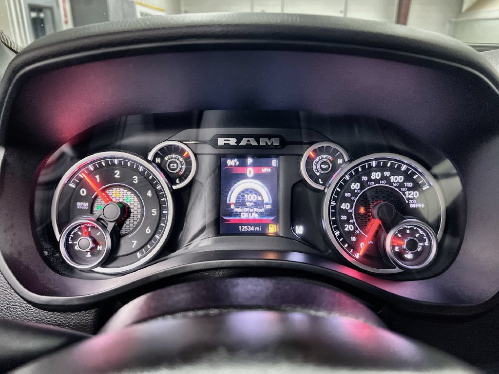 Used 2025 RAM 1500 Big Horn AWD/4WD image 16