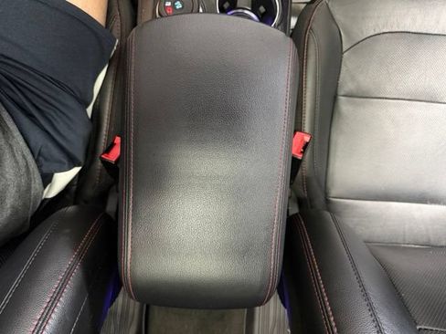 Used 2018 Ford Explorer Sport w/ Equipment Group 401A AWD/4WD image 42