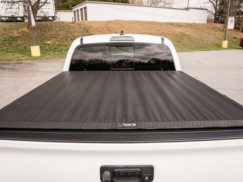 Certified 2022 Toyota Tacoma SR5 w/ Technology Package image 7