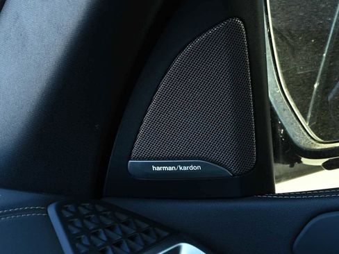 New 2026 BMW X5 M60i w/ Executive Package image 22