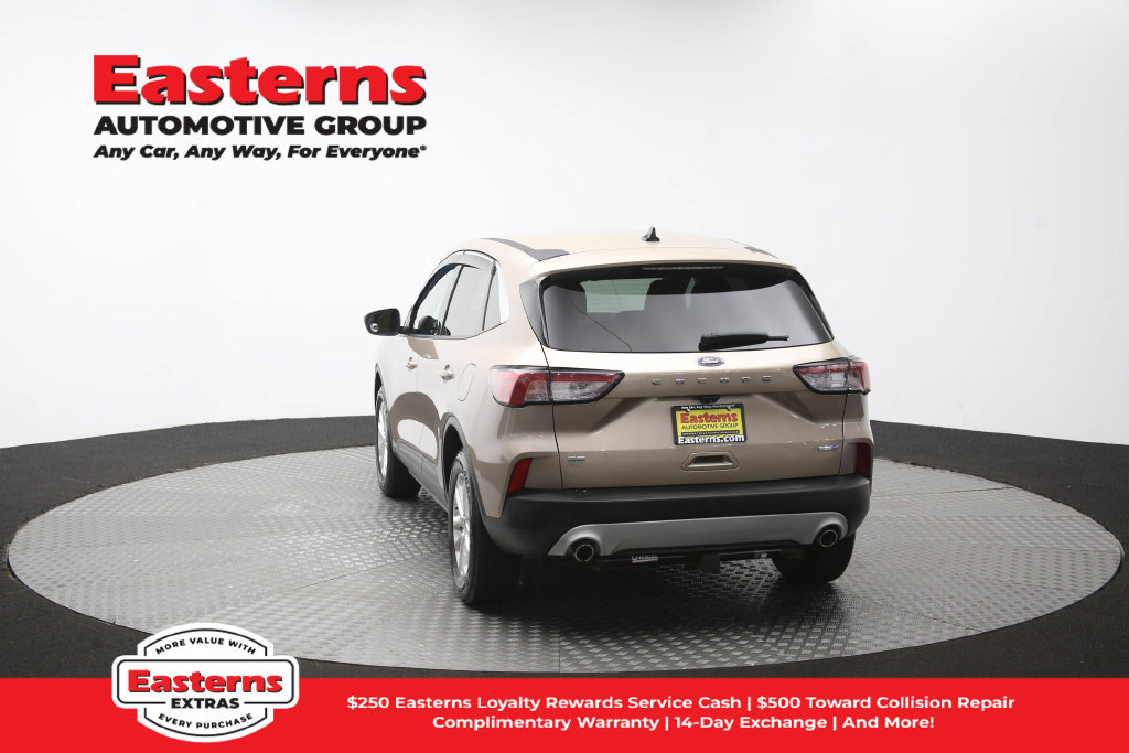 Used 2020 Ford Escape SE AWD/4WD image 37