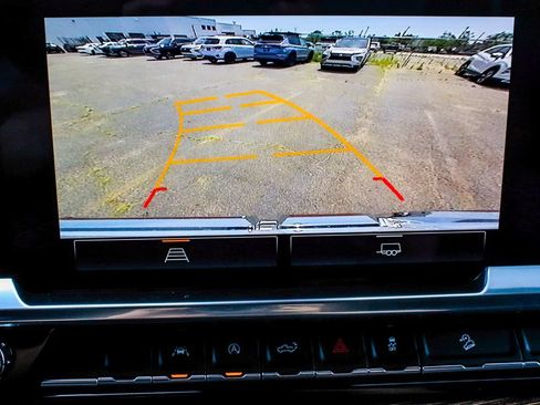 Used 2026 GMC Sierra 1500 Elevation AWD/4WD image 19