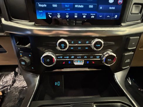 Certified 2023 Ford F150 Lariat image 24