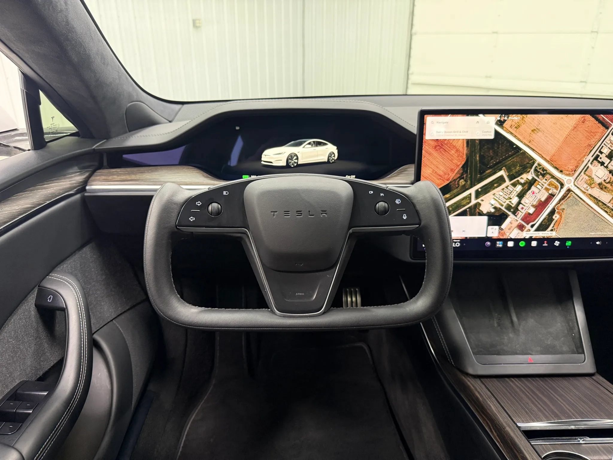 Used 2022 Tesla Model S Standard Range AWD/4WD image 19