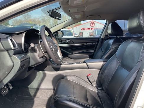 Used 2017 Nissan Maxima SR w/ Midnight Edition FWD image 13