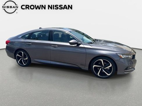 Used 2018 Honda Accord Sport image 10
