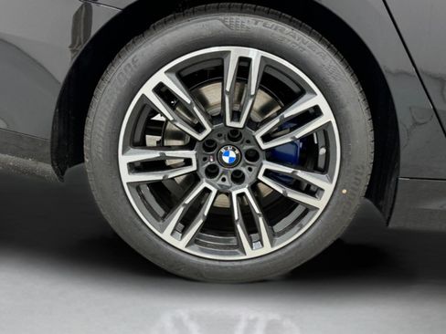 New 2026 BMW 530i xDrive w/ M Sport Package image 9