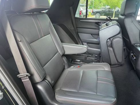 Used 2025 Chevrolet Tahoe RST w/ Comfort Package AWD/4WD image 16