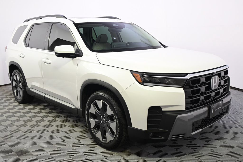 Used 2026 Honda Pilot Elite image 8