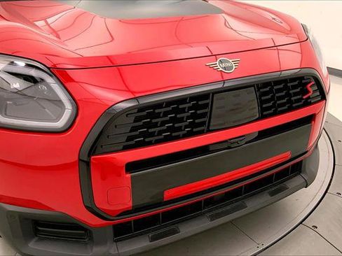 Certified 2025 MINI Cooper Countryman S w/ Comfort Package Max image 29