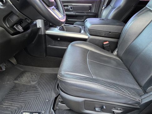 Used 2018 RAM 2500 Laramie w/ Sport Appearance Group image 7