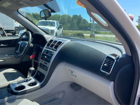 Used 2012 GMC Acadia SL FWD image 28