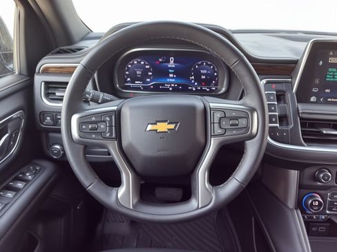 Used 2023 Chevrolet Tahoe Premier RWD image 10