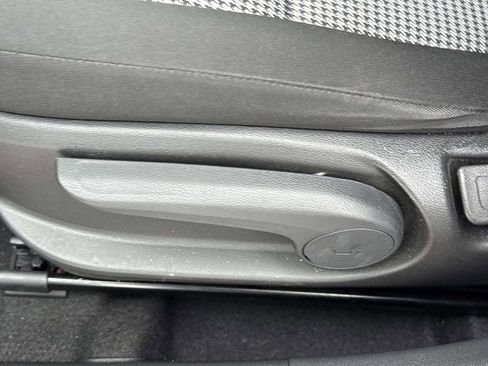 Used 2021 Hyundai Kona SEL AWD/4WD image 15