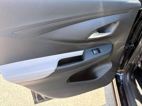 Used 2025 Buick Envista Avenir FWD image 8