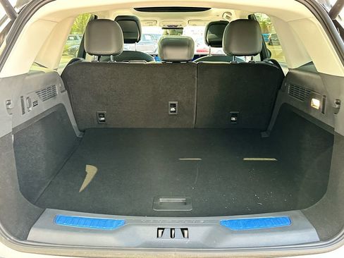 New 2026 Lincoln Nautilus Premier w/ Equipment Group 102A image 16