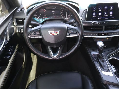 Used 2023 Cadillac CT4 Luxury image 14