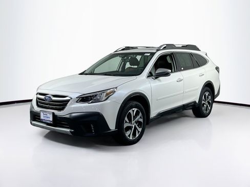 Used 2022 Subaru Outback Touring XT image 1