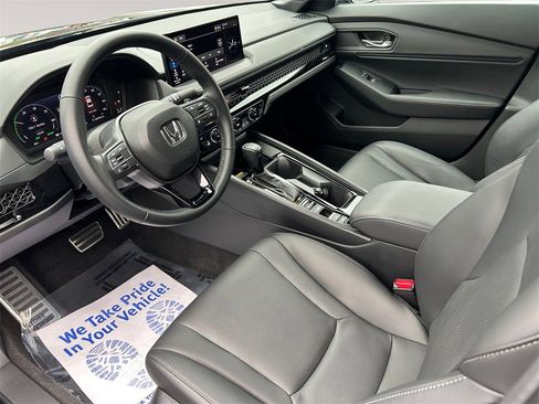Certified 2025 Honda Accord Sport image 10
