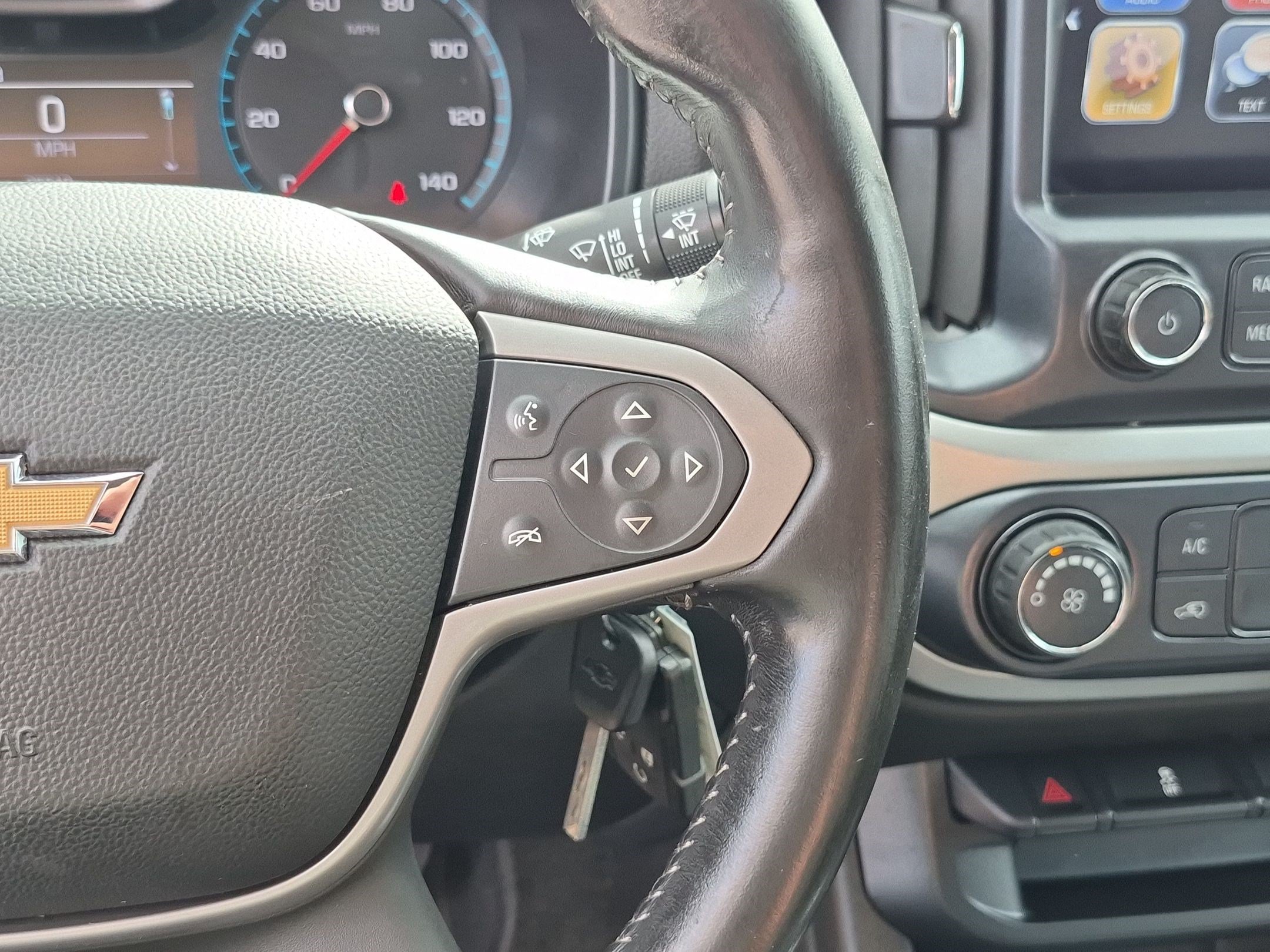Used 2018 Chevrolet Colorado LT w/ LT Convenience Package RWD image 18