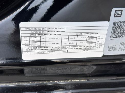 Certified 2024 GMC Sierra 2500 AT4 w/ AT4 Premium Plus Package image 4