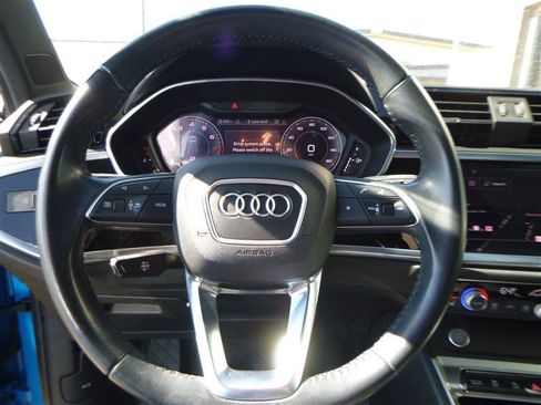 Used 2020 Audi Q3 2.0T Premium Plus w/ Premium Plus Package AWD/4WD image 11