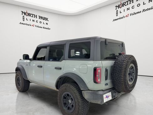 Used 2024 Ford Bronco Wildtrak AWD/4WD image 3