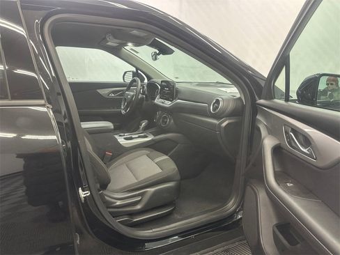Used 2024 Chevrolet Blazer LT image 14