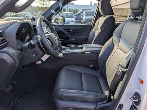 New 2026 Lexus LX 600 4WD w/ Luxury Package image 15