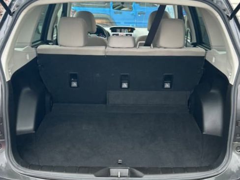 Used 2018 Subaru Forester 2.5i Premium AWD/4WD image 9