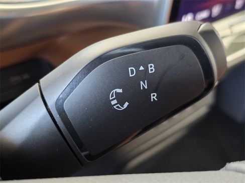 New 2025 Volkswagen ID. Buzz Pro S Plus image 12