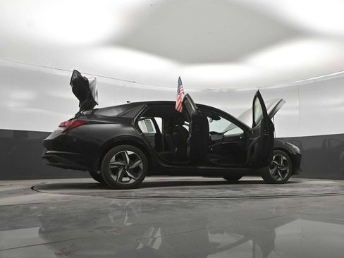 Certified 2023 Hyundai Elantra SEL w/ Convenience Package FWD image 44