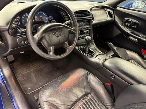 Used 2004 Chevrolet Corvette Z06 w/ Z06 Preferred Equipment Group image 4