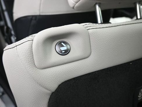 New 2026 Honda Pilot Touring image 30