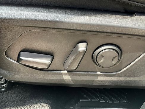 Used 2023 Hyundai Tucson Limited image 35