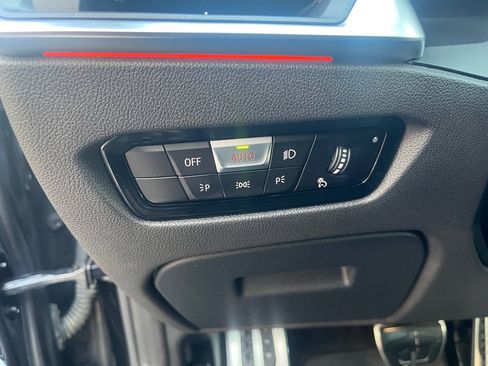 Used 2021 BMW M440i Convertible w/ Executive Package image 16