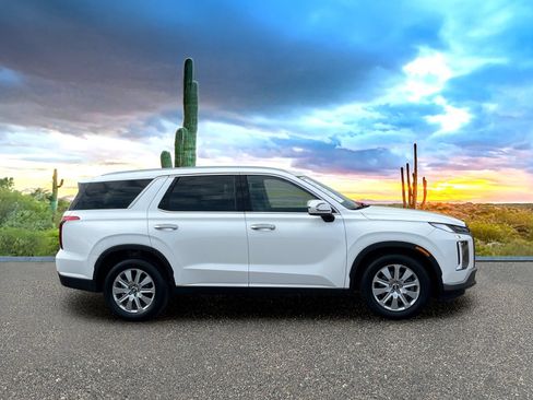 Used 2025 Hyundai Palisade SEL FWD image 6