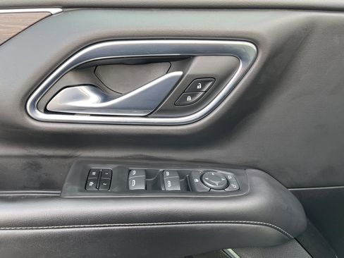 Used 2021 Chevrolet Tahoe Z71 image 27