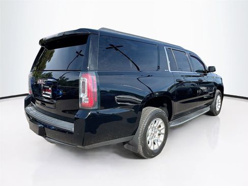 Used 2018 GMC Yukon XL SLE image 12