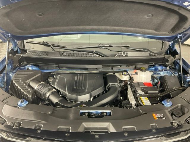 Used 2025 Chevrolet Traverse High Country AWD/4WD image 42